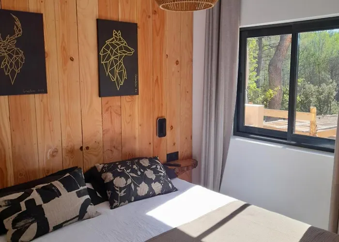 Gite En Provence Pour Amoureux De La Nature